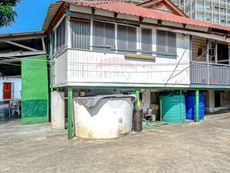 *Está a Venda está casa Tipologia T4*