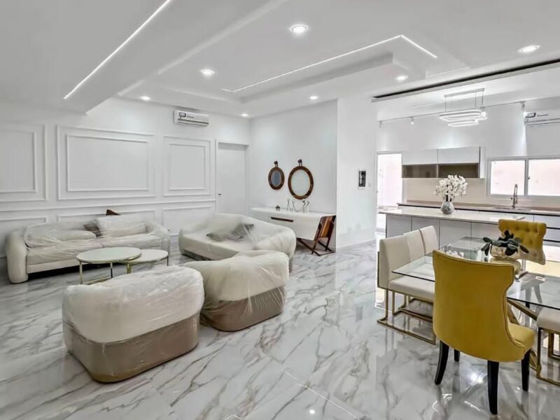 Vivenda v6 a lexuesi a venda