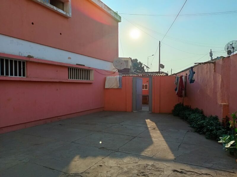 Vende-se esta casa no São Paulo