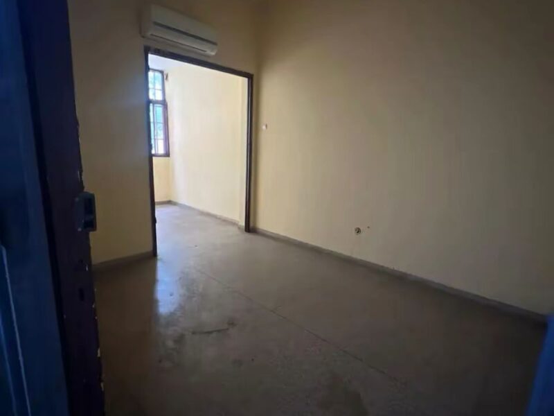 VENDE-SE VIVENDA V2+1