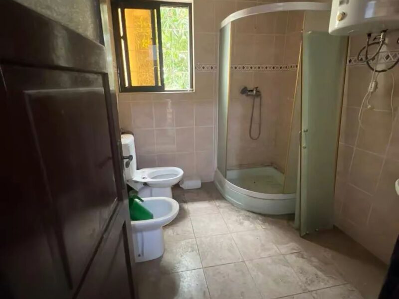 VENDE-SE VIVENDA V2+1