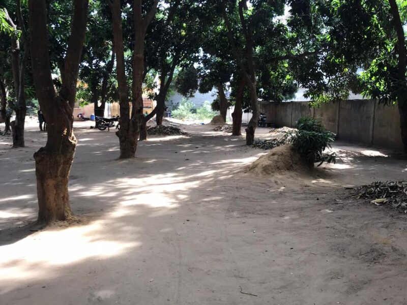 VENDE-SE TERRENO NO KIKUXI QUASE 1 HECTARE