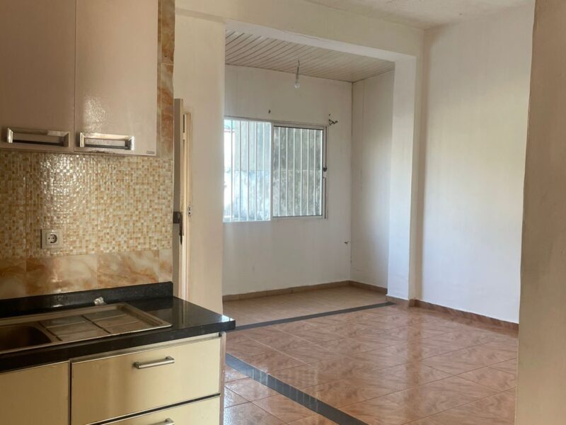 EM ALUGUEL APARTAMENTO T2 VASTO