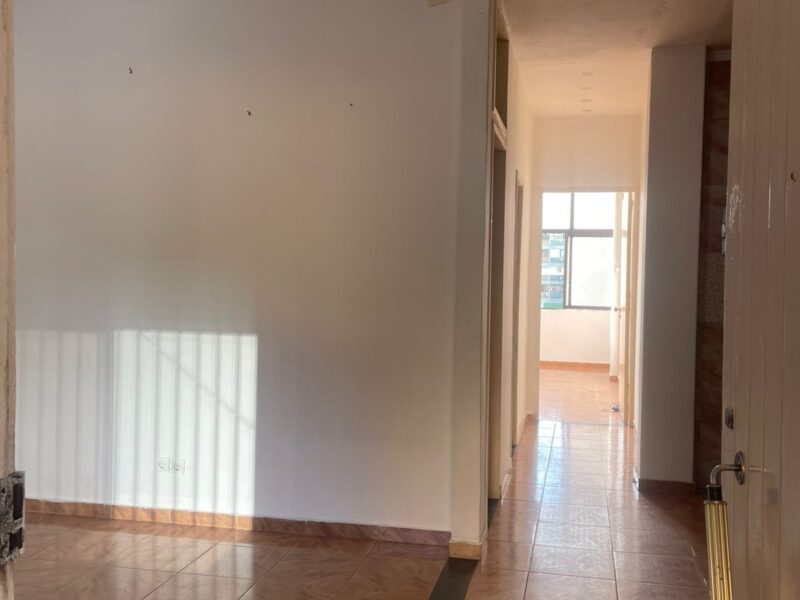 EM ALUGUEL APARTAMENTO T2 VASTO