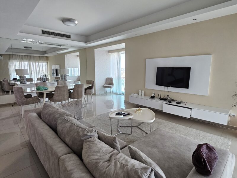 Arrenda-se Apartamento T2 mobilado, no condomínio Horizonte