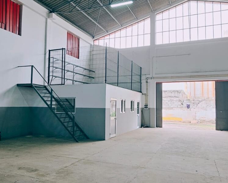 ARMAZÉM NA BOA VISTA