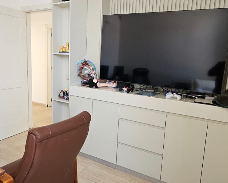 MORADIA T3+1 DÚPLEX NO CONDOMÍNIO ORQUÍDEA