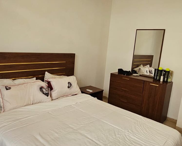 MORADIA T3+1 DÚPLEX NO CONDOMÍNIO ORQUÍDEA
