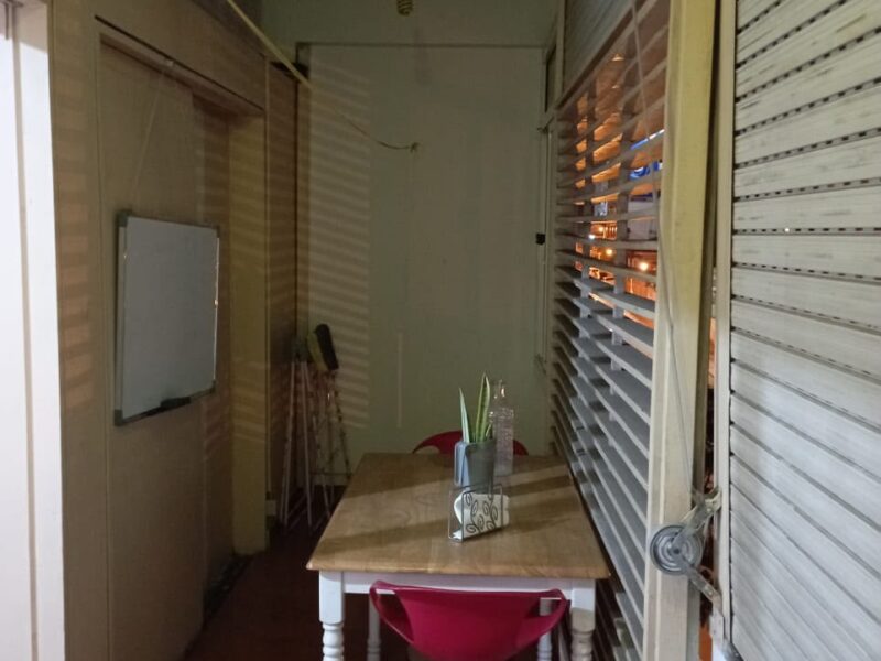 A venda T1 cidade ( Vila Alice)
