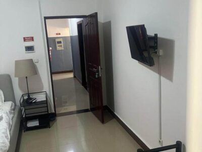 *VENDE-SE ESTE EDIFÍCIO COM 14 QUARTOS SENDO 13 SUITES E UM NORMAL*