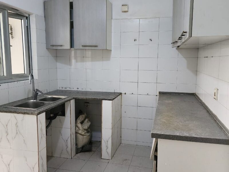 Á VENDA APARTAMENTO T3+1 EM FORMA DE TRESPASSE
