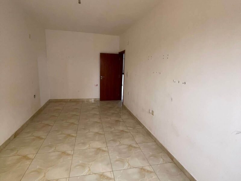 ARRENDA-SE ESTE APARTAMENTO TIPOLOGIA T2