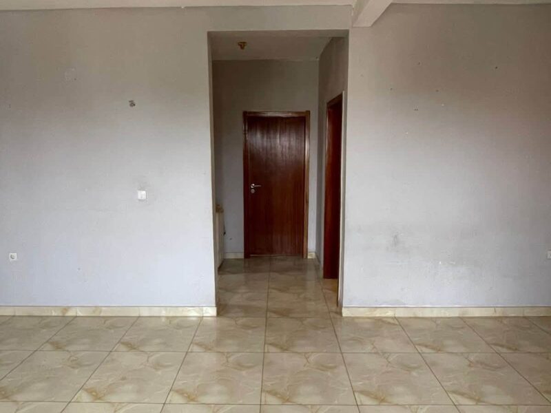 ARRENDA-SE ESTE APARTAMENTO TIPOLOGIA T2