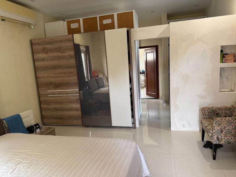VENDE-SE ESTA VIVENDA V4+ ANEXO E PISCINA NO BENFICA SENTIDO BFA*