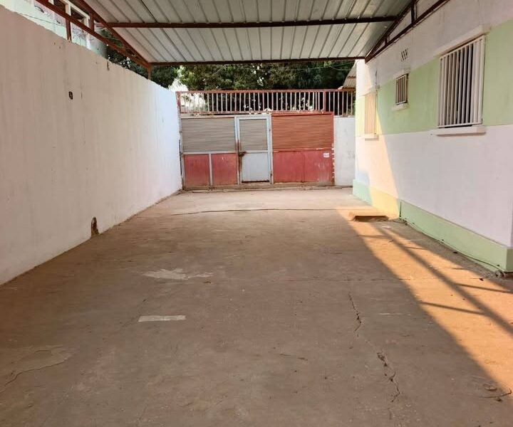 VENDE-SE VIVENDA T4