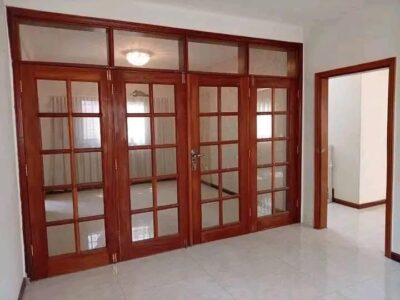 VENDE-SE UM 1•ANDAR T4,EM VIANA