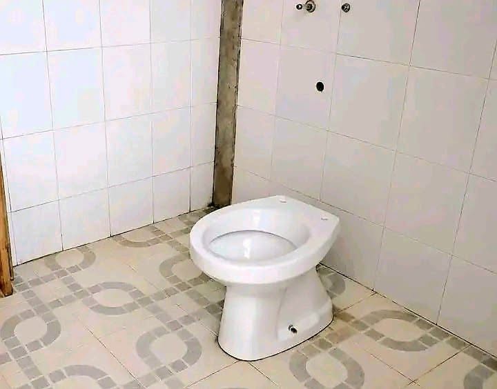 ARRENDA SE ESTÁ T1 LIMPA 🏡