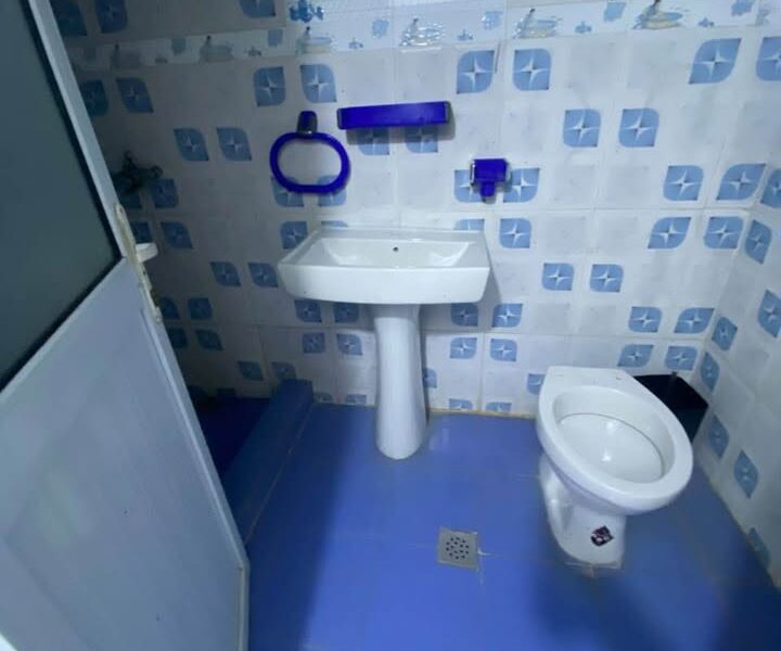 ARRENDA-SE APARTAMENTO T2 CLIMATIZADO