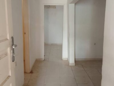 VENDE-SE CASA T2 — MORRO BENTO