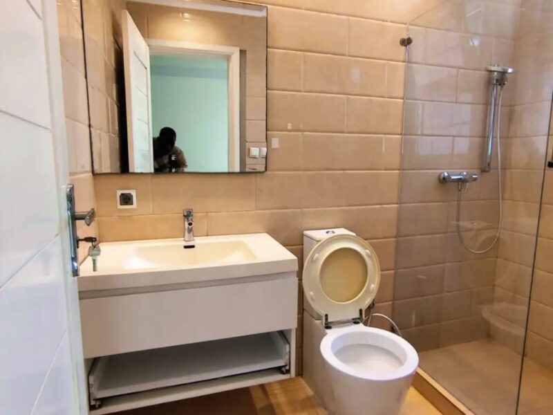 Vivenda V5 duplex com Piscina e Anexo
