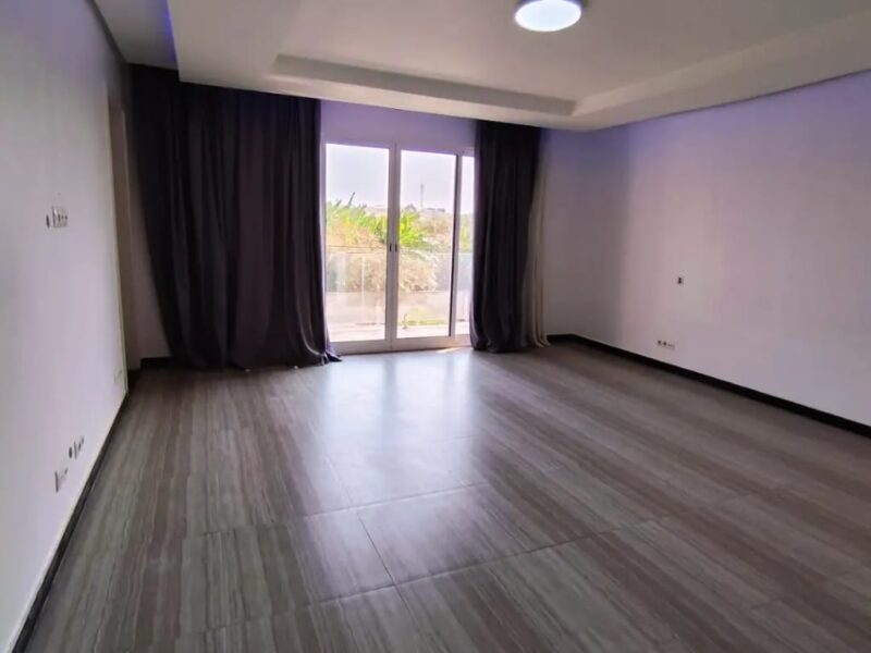 Vivenda V5 duplex com Piscina e Anexo