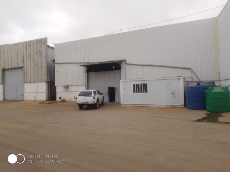 PARA ARRENDAMENTO NAVES DE 1000m2