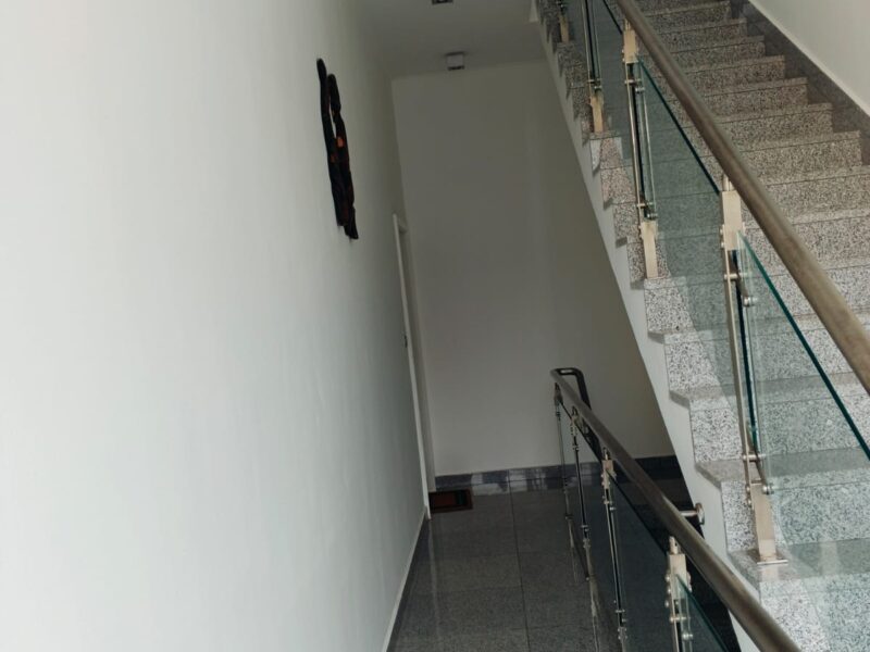 Apartamento T1 Mobilado Na Maianga.