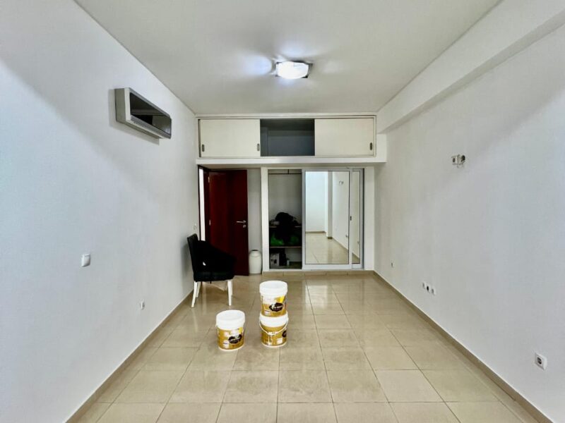 APARTAMENTO T2 NA RUA SAMUEL BERNARDO- INGOMBOTAS