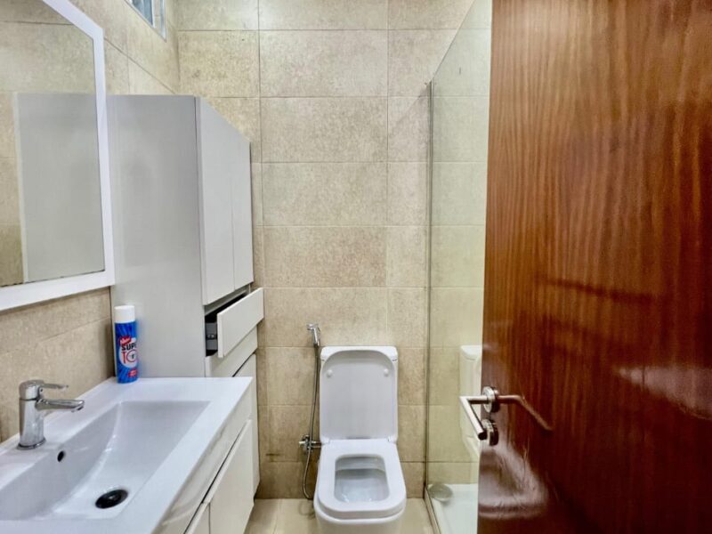 APARTAMENTO T2 NA RUA SAMUEL BERNARDO- INGOMBOTAS