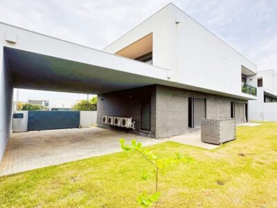 VENDE-SE VIVENDA V3+1 DUPLEX NO CONDOMÍNIO GOLD/TALATONA