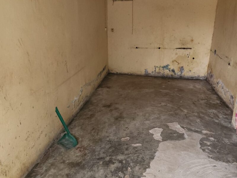 VENDE SE UMA T2 NO CAMAMA