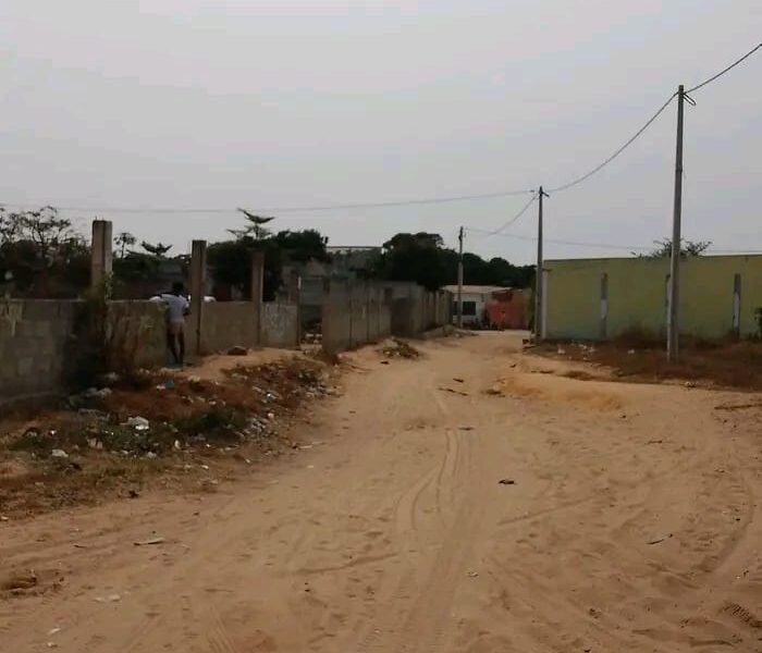 TERRENO À VENDA — LUANDA SUL 🏡 OPORTUNIDADE DE INVESTIMENTO!