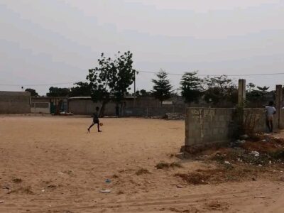 TERRENO À VENDA — LUANDA SUL 🏡 OPORTUNIDADE DE INVESTIMENTO!