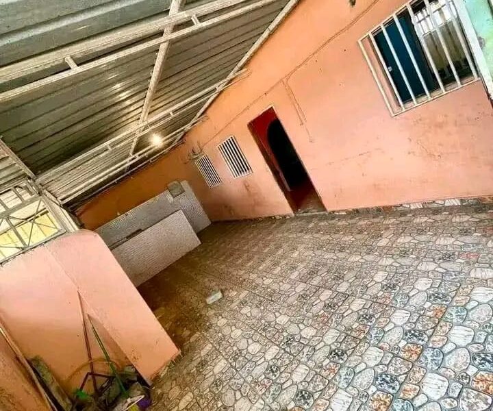 Vende-se essa casa de Tipologia T3