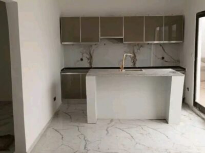 VENDE-SE ESSA RESIDENCIA T4