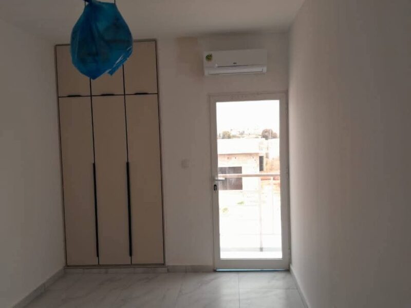 Moradia V3 localizada na Urbanização kilamba Village