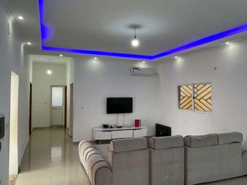 CASA A VENDA 1°ADAR T5
